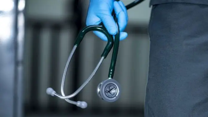 Provocation to compulsory rural service for young doctors: Karnataka HC Provocation to compulsory rural service for young doctors: Karnataka HC