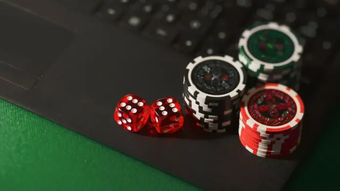 Karnataka HC: State to refrain from any action to be taken under new Online Gambling law Karnataka HC: State to refrain from any action to be taken under new Online Gambling law