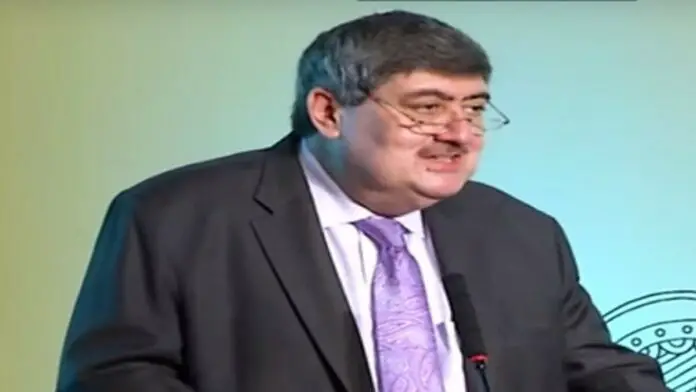 While farmers have the right to protest, roads cannot be stopped continuously: Justice Sanjay Kishan Kaul While farmers have the right to protest, roads cannot be stopped continuously: Justice Sanjay Kishan Kaul