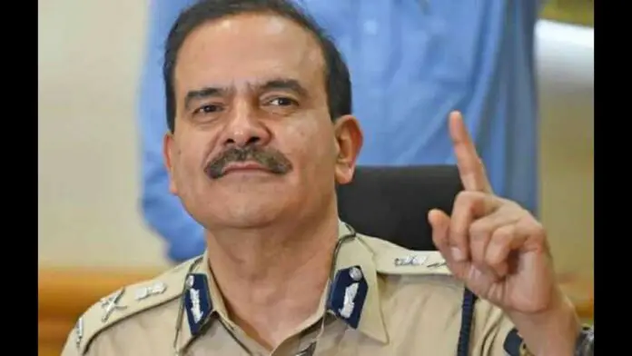 Interim Protection from arrest to ex-police Commissioner Param Bir Singh Interim Protection from arrest to ex-police Commissioner Param Bir Singh