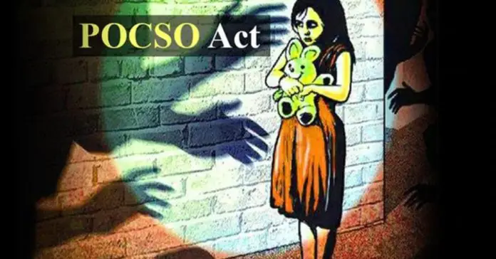 Bombay High Court Acquits POCSO Death Row Convict Bombay High Court Acquits POCSO Death Row Convict